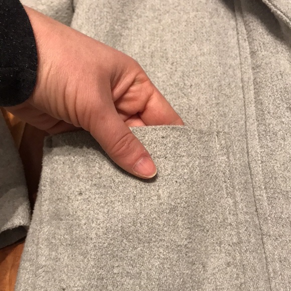 Girl’s Size 8 Fall/Spring Jacket with Faux Fur Trimmed Hood & Floral Lining - Picture 6 of 7